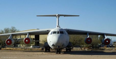 Lockheed C-141 Starlifter (COLD WAR, GULF WAR, VIETNAM WAR) Lockheed C-141 Starlifter