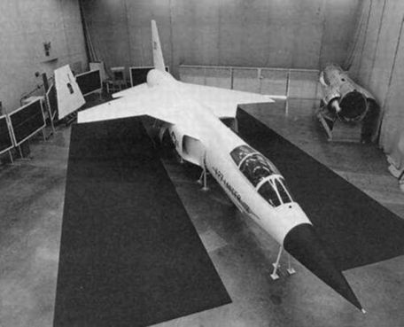 Lockheed CL-1200 (Lancer) / (X-27) (COLD WAR, X-PLANE) Lockheed CL-1200 (Lancer) / (X-27)
