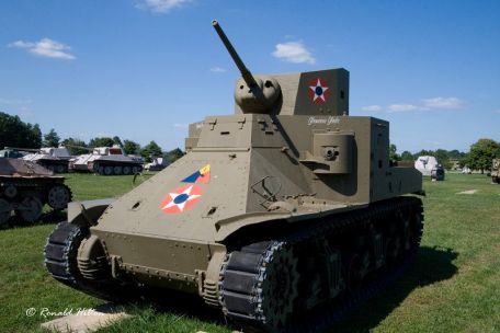 M2 (Light Tank, M2)