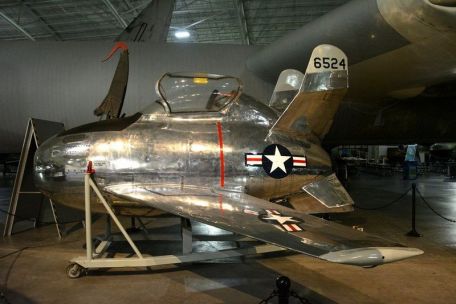 McDonnell XF-85 Goblin (Parasite Fighter) (COLD WAR, X-PLANE) McDonnell XF-85 Goblin (Parasite Fighter)