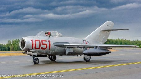 Mikoyan-Gurevich MiG-15 (Fagot) (COLD WAR, KOREAN WAR, SUEZ CRISIS, VIETNAM WAR, WARSAW PACT) Mikoyan-Gurevich MiG-15 (Fagot)