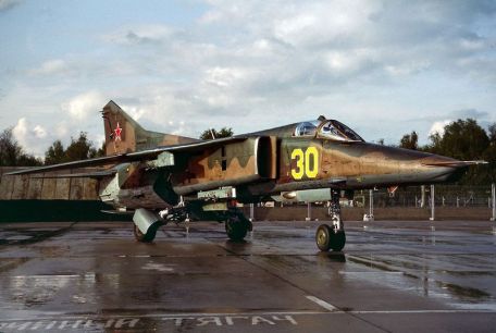 Mikoyan MiG-27 (Flogger)