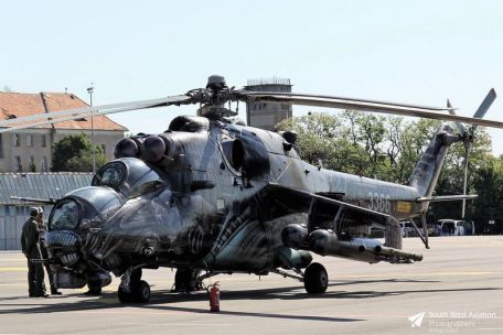 Mil Mi-35 (Hind) (MODERN AIRCRAFT) Mil Mi-35 (Hind)