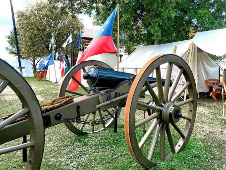 Model 1861 10-Pounder Parrott Rifle (AMERICAN CIVIL WAR) Model 1861 10-Pounder Parrott Rifle
