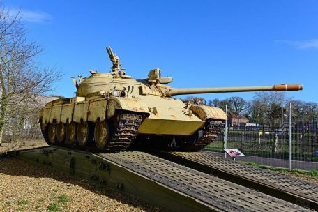 NORINCO Type 69 (COLD WAR, GULF WAR, MAIN BATTLE TANK) NORINCO Type 69
