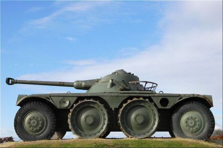 Panhard EBR (Engin Blinde de Reconnaissance) (ARMORED PERSONNEL CARRIER, COLD WAR) Panhard EBR (Engin Blinde de Reconnaissance)