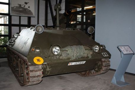 Raketenjagdpanzer 1 (RakJPz 1)