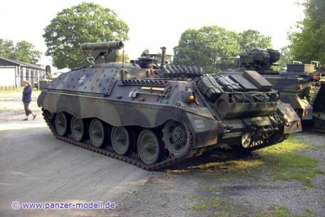 Raketenjagdpanzer 3 (RakJPz 3) / Jaguar 1