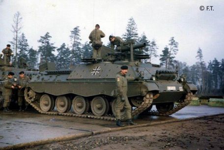 Raketenjagdpanzer 3 (RakJPz 3) / Jaguar 1
