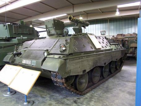 Raketenjagdpanzer 3 (RakJPz 3) / Jaguar 1