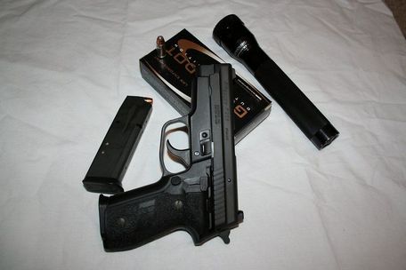 SIG-Sauer P229 (MODERN, SPECIAL FORCES) SIG-Sauer P229