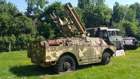 SA-9 (Gaskin) / 9K31 Strela-1 (COLD WAR, MODERN) SA-9 (Gaskin) / 9K31 Strela-1