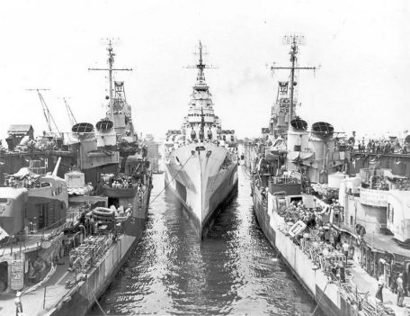 USS Canberra (CA-70)
