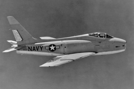 North American FJ-4 Fury (COLD WAR) North American FJ-4 Fury