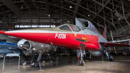 North American YF-107 (Ultra Sabre) (COLD WAR, X-PLANE) North American YF-107 (Ultra Sabre)