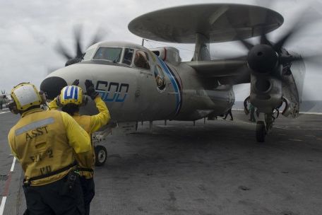 Northrop Grumman E-2D Hawkeye (MODERN AIRCRAFT) Northrop Grumman E-2D Hawkeye