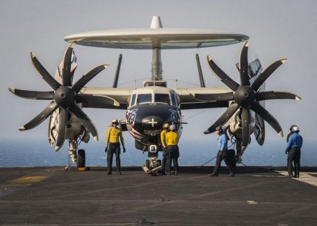 Northrop Grumman E-2D Hawkeye (MODERN AIRCRAFT) Northrop Grumman E-2D Hawkeye