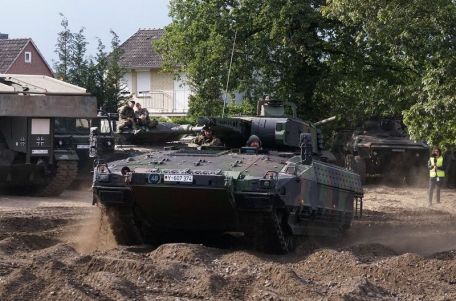 Schutzenpanzer Puma (ARMORED PERSONNEL CARRIER, MODERN) Schutzenpanzer Puma