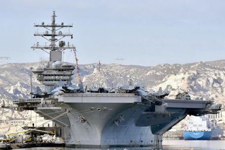 USS Dwight D. Eisenhower (CVN-69) (COLD WAR, MODERN NAVY) USS Dwight D. Eisenhower (CVN-69)