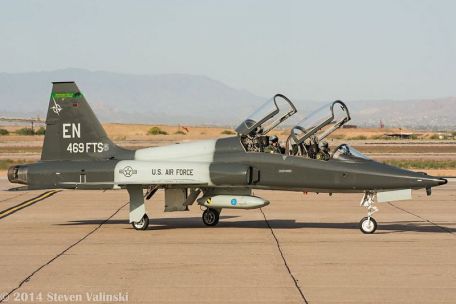 Northrop T-38 Talon (COLD WAR, MODERN AIRCRAFT, STRATEGIC AIR COMMAND) Northrop T-38 Talon