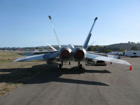 Northrop YF-17 (Cobra)