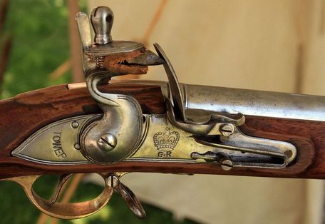 British Land Pattern Musket (Brown Bess) (AMERICAN REVOLUTIONARY WAR) British Land Pattern Musket (Brown Bess)