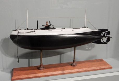 USS Holland (SS-1) () USS Holland (SS-1)