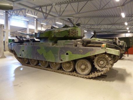 Stridsvagn 104 (Strv 104) (COLD WAR, MAIN BATTLE TANK) Stridsvagn 104 (Strv 104)