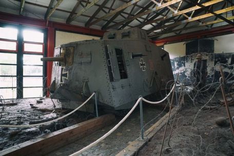 Sturmpanzerwagen A7V (WORLD WAR 1) Sturmpanzerwagen A7V