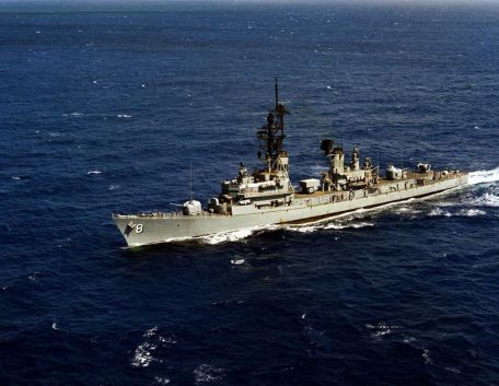 USS Lynde McCormick (DDG-8)
