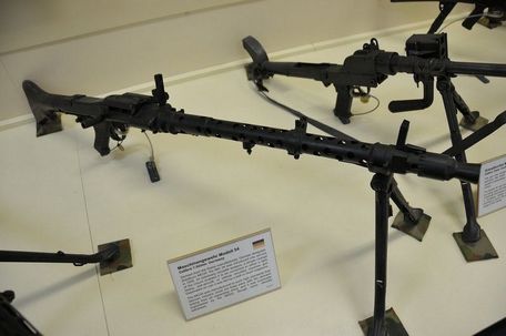Maschinengewehr Modell 34 (MG34) (COLD WAR, INTERWAR, KOREAN WAR, VIETNAM WAR, WORLD WAR 2) Maschinengewehr Modell 34 (MG34)