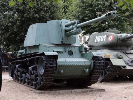 TACAM R-2 (WORLD WAR 2) TACAM R-2