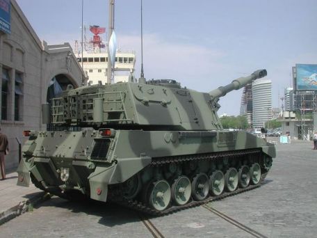 TAMSE VCA 155 (Vehiculo de Combate de Artilleria de 155mm)