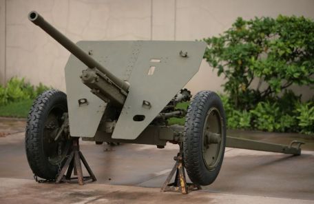 Type 1 47mm Anti-Tank Gun (WORLD WAR 2) Type 1 47mm Anti-Tank Gun