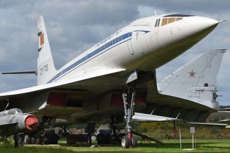 Tupolev Tu-144 (Charger) (COLD WAR, X-PLANE) Tupolev Tu-144 (Charger)