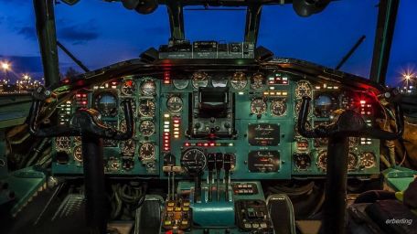 Tupolev Tu-154 (Careless) (COLD WAR, MODERN AIRCRAFT) Tupolev Tu-154 (Careless)