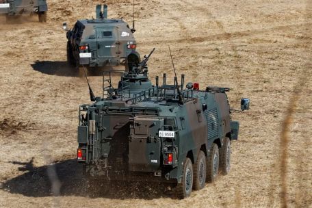 Type 96 (APC) (ARMORED PERSONNEL CARRIER, MODERN) Type 96 (APC)