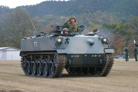 Type SU 60 APC (ARMORED PERSONNEL CARRIER, COLD WAR, MODERN) Type SU 60 APC