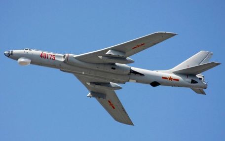 Xian H-6 (COLD WAR, IRAN-IRAQ WAR, MODERN AIRCRAFT) Xian H-6