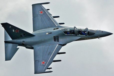 Yakovlev Yak-130 (Mitten) (MODERN AIRCRAFT) Yakovlev Yak-130 (Mitten)